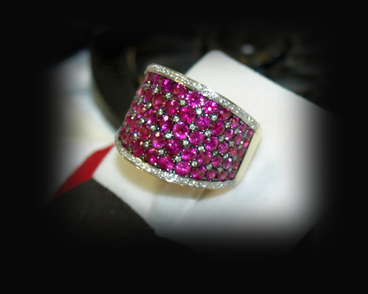 <b>Description: </b>14ky ruby and diamond ring - Call for pricing